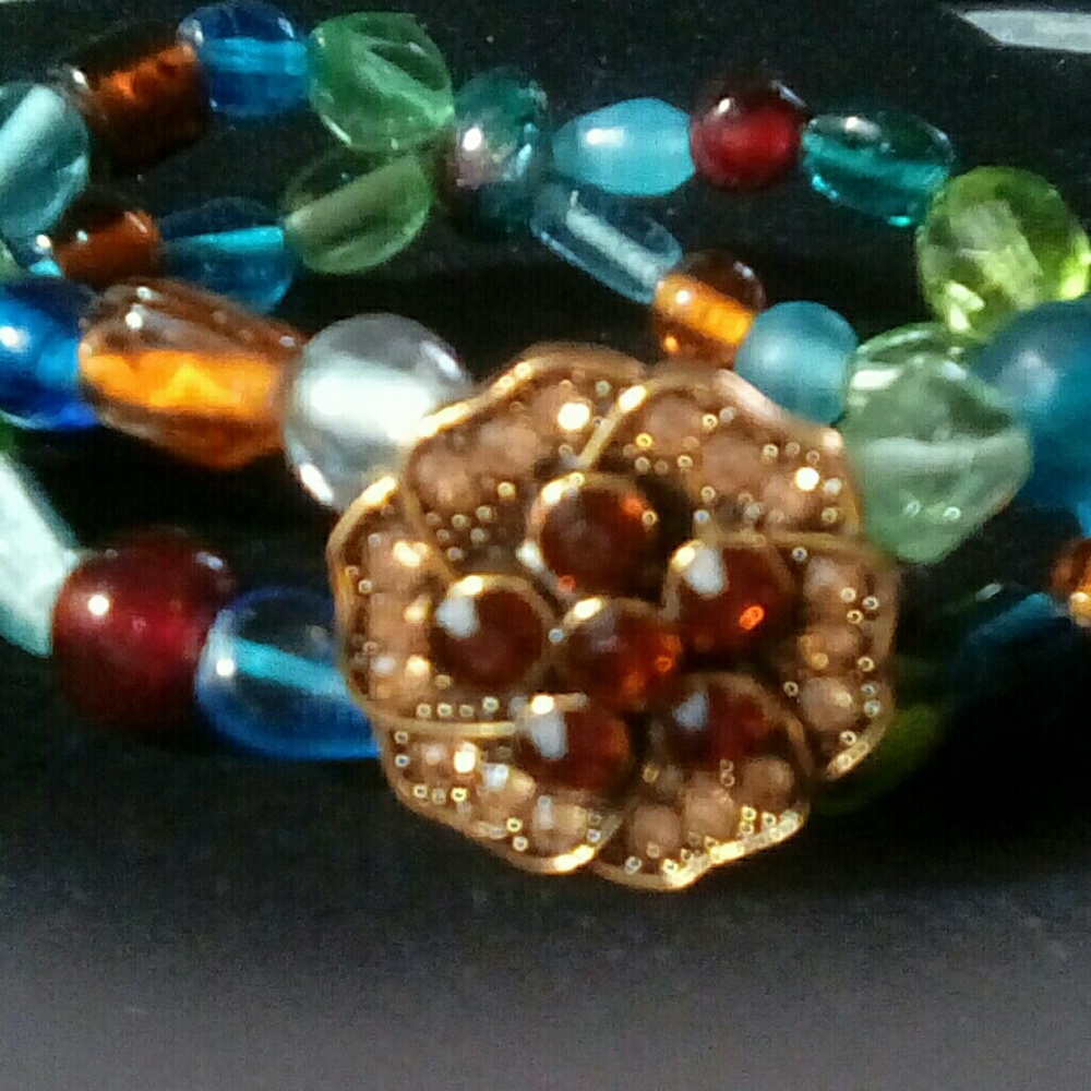 Gorgeous Statement Bracelet. (NWOT)